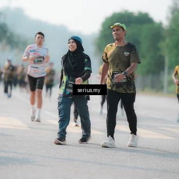 Runner Photo 6426291