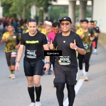 Runner Photo 6426300