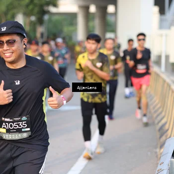Runner Photo 6426332