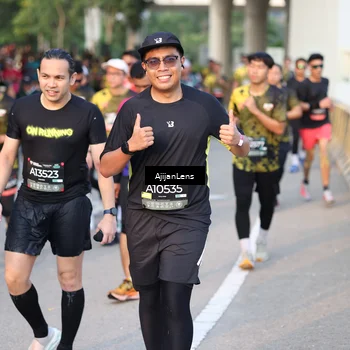 Runner Photo 6426335