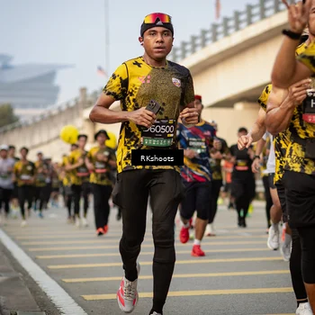 Runner Photo 6426340