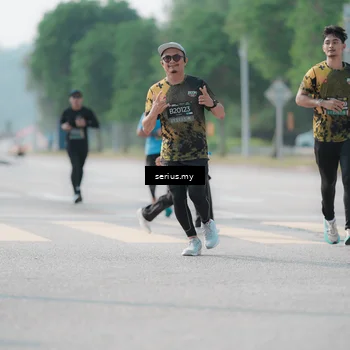 Runner Photo 6426350