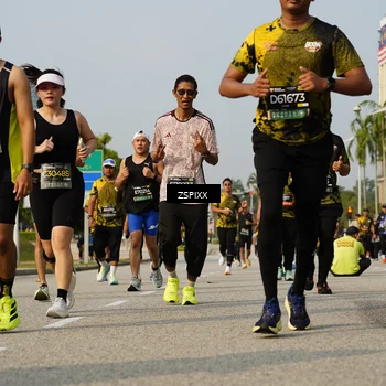 Runner Photo 6426351