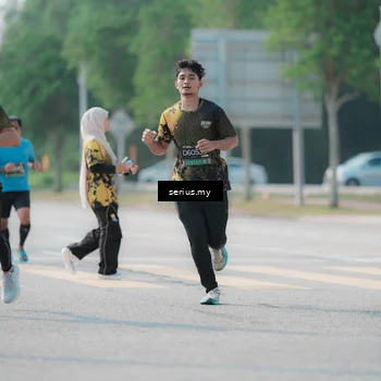 Runner Photo 6426353