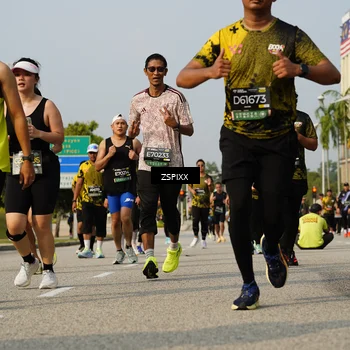 Runner Photo 6426358
