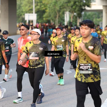 Runner Photo 6426366