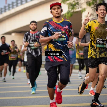 Runner Photo 6426379