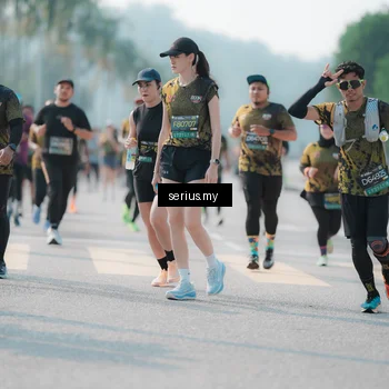 Runner Photo 6426385