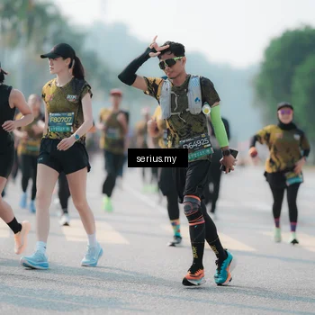 Runner Photo 6426400