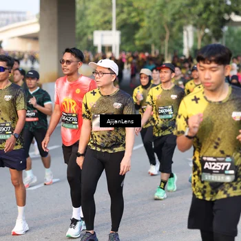 Runner Photo 6426405