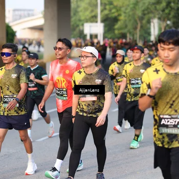 Runner Photo 6426422