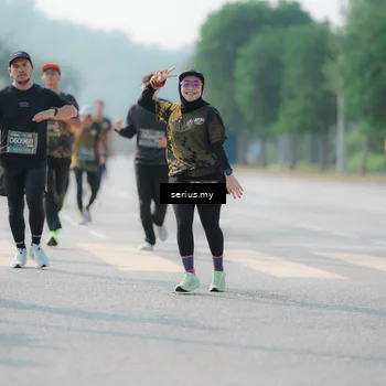 Runner Photo 6426425