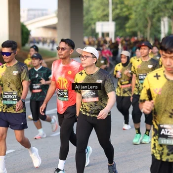 Runner Photo 6426440