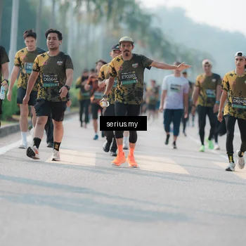 Runner Photo 6426471