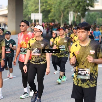 Runner Photo 6426487