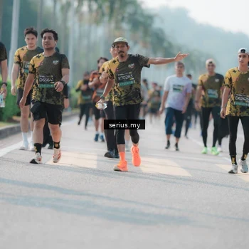 Runner Photo 6426502