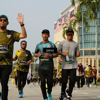 Runner Photo 6426508