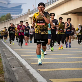 Runner Photo 6426509