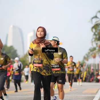 Runner Photo 6426511