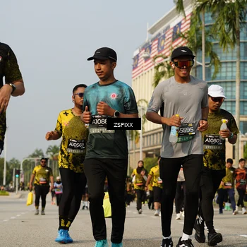 Runner Photo 6426526