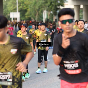 Runner Photo 6426539