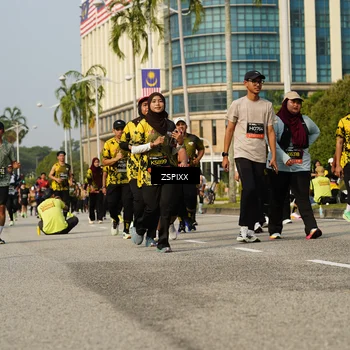 Runner Photo 6426550