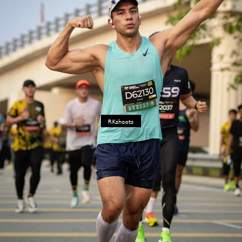 Runner Photo 6426568