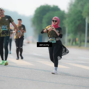 Runner Photo 6426584