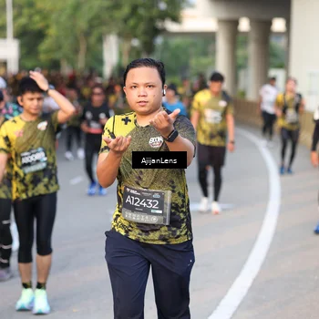 Runner Photo 6426586