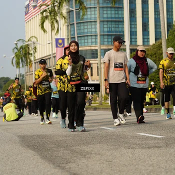 Runner Photo 6426592