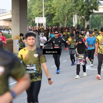 Runner Photo 6426615