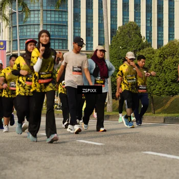 Runner Photo 6426620