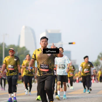 Runner Photo 6426633