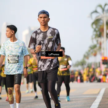 Runner Photo 6426646