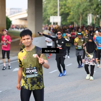 Runner Photo 6426660