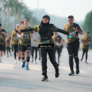 Runner Photo 6426671