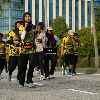 Runner Photo 6426675