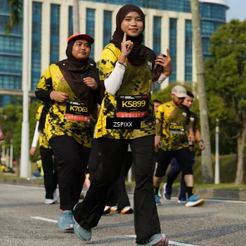 Runner Photo 6426677