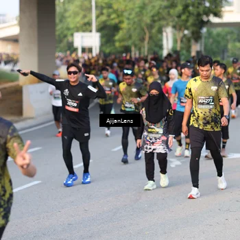 Runner Photo 6426709
