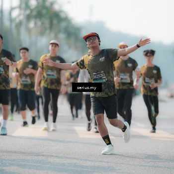 Runner Photo 6426714