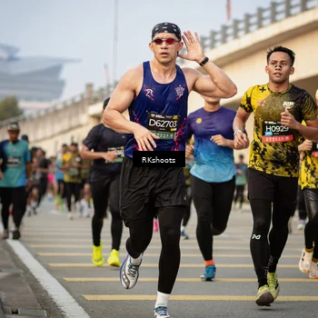 Runner Photo 6426719