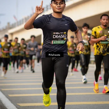 Runner Photo 6426729