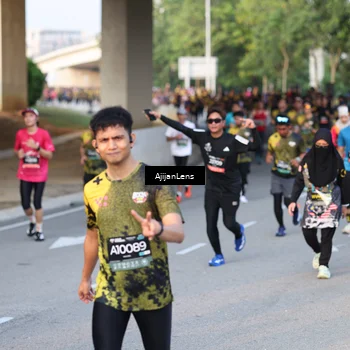Runner Photo 6426746