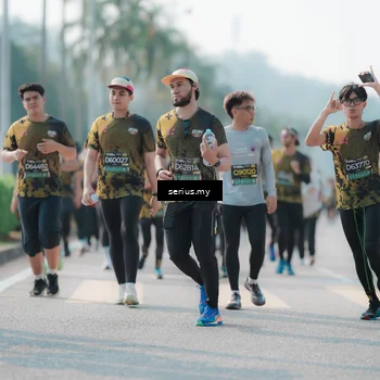 Runner Photo 6426749