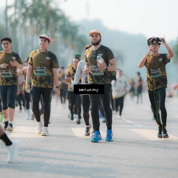 Runner Photo 6426753