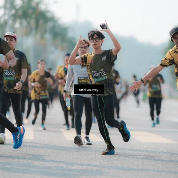 Runner Photo 6426758
