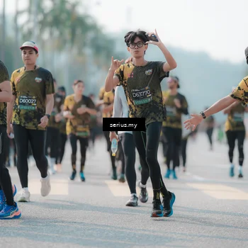 Runner Photo 6426761