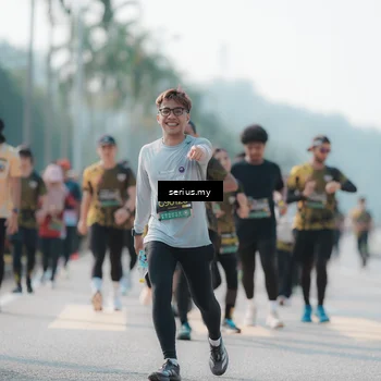 Runner Photo 6426775
