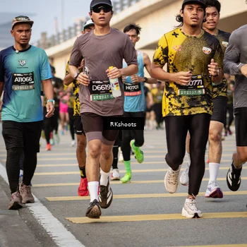 Runner Photo 6426777