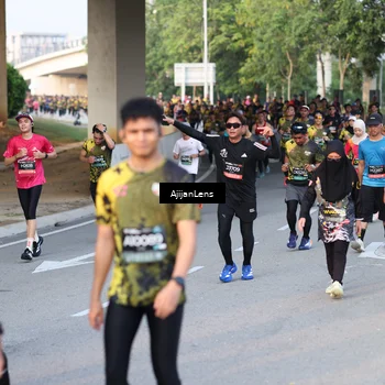 Runner Photo 6426787